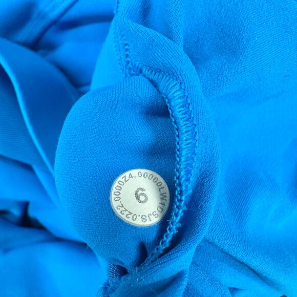 Lululemon‎ Align Onesie 8" in Poolside Size 6 One Piece  Bodysuit Bike Shorts - Picture 6 of 16
